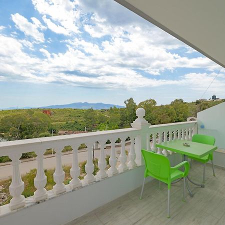 סרנדה Vila Marina Apartments מראה חיצוני תמונה