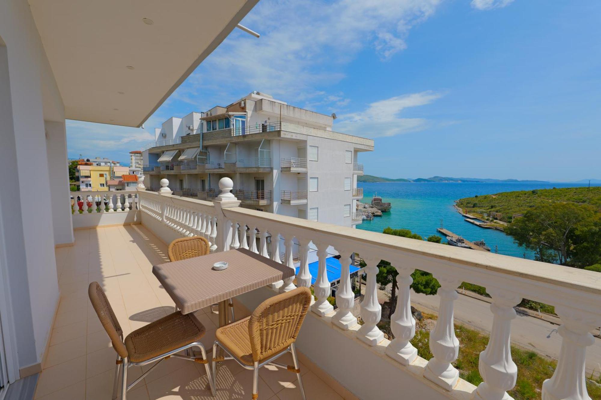 סרנדה Vila Marina Apartments מראה חיצוני תמונה