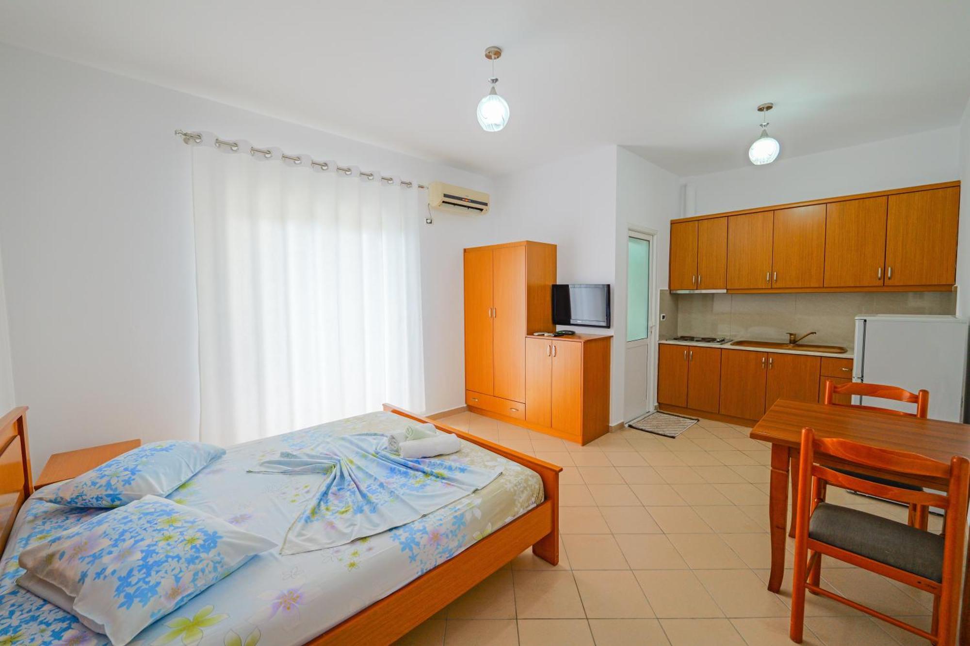 סרנדה Vila Marina Apartments מראה חיצוני תמונה